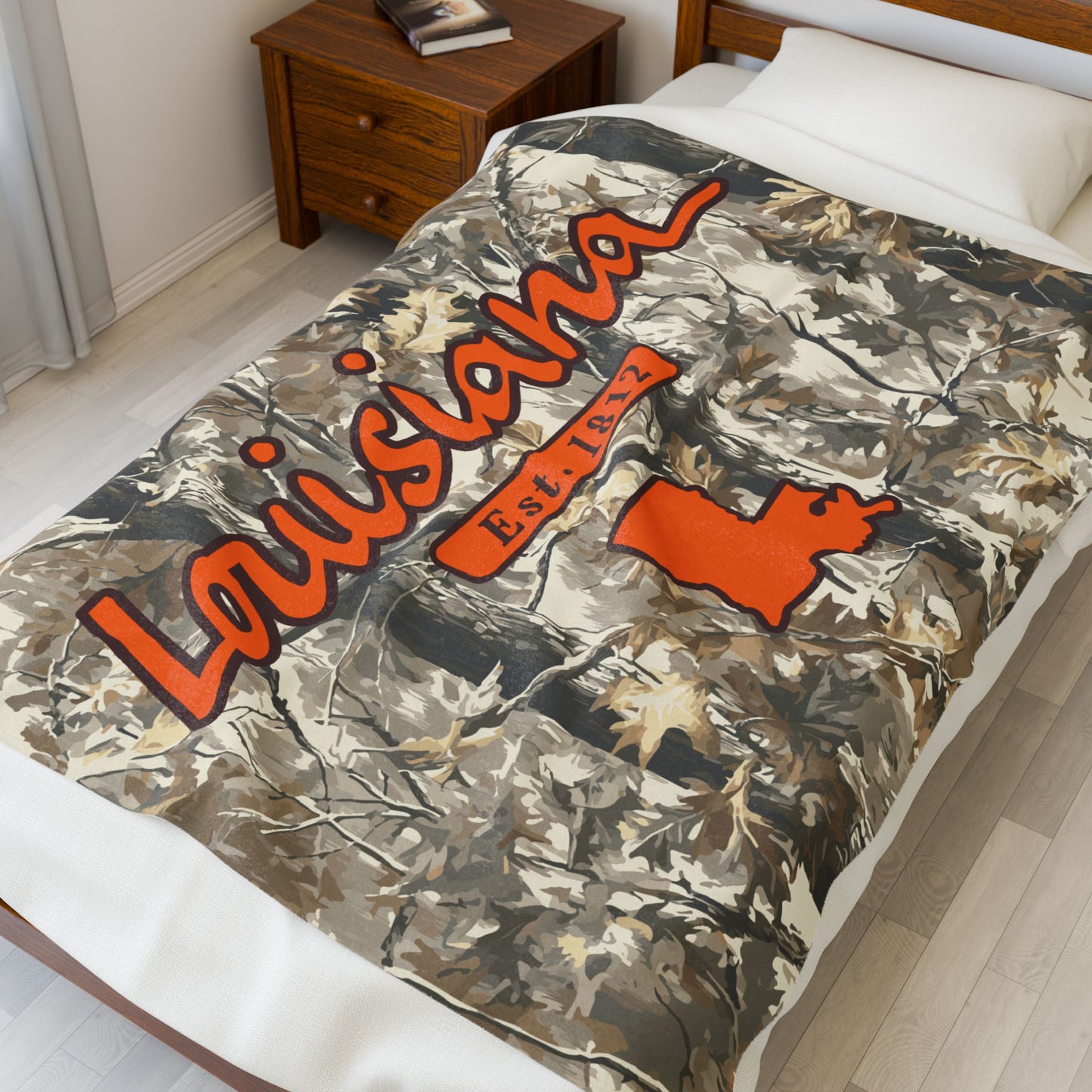 Louisiana "Woodland" - Plush Blanket